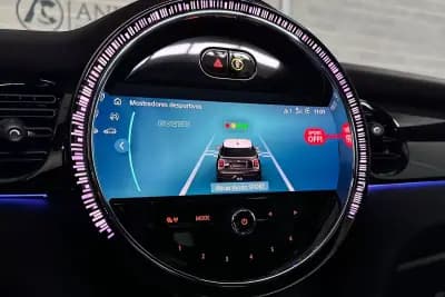 Vendo MINI 2021 - 26950 EUR, 34244 km - AUTO.MOTO.pt