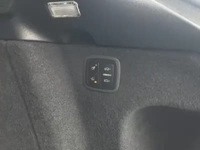 Sell Porsche Macan 2014 - 34900 EUR, 215608 km - AUTO.MOTO.pt