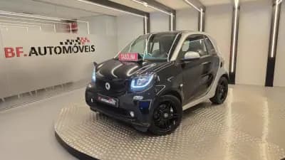 Vendo Smart Fortwo Cabrio 2014 - 8900 EUR, 145888 km - AUTO.MOTO.pt