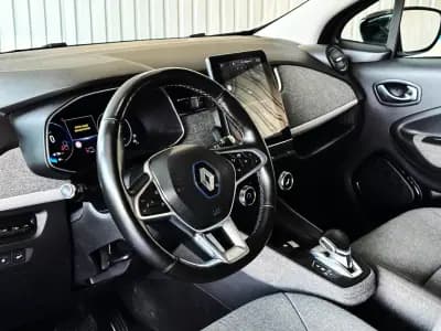 Vendo Renault Zoe 2020 - 16500 EUR, 105000 km - AUTO.MOTO.pt