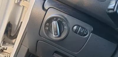 Vendo Volkswagen Golf 2010 - 4500 EUR, 458001 km - AUTO.MOTO.pt