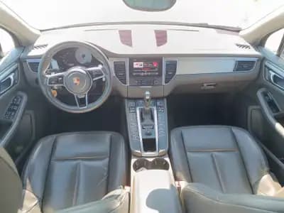 Vendo Porsche Macan 2016 - 47500 EUR, 155000 km - AUTO.MOTO.pt