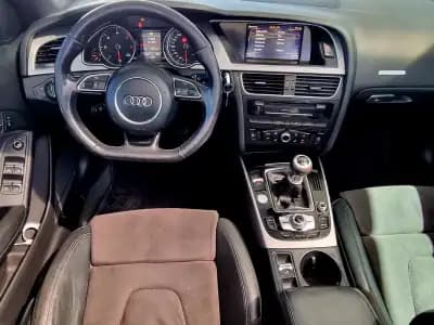 Vendo Audi A5 Cabrio 2013 - 17500 EUR, 233000 km - AUTO.MOTO.pt