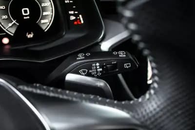 Sell Audi A6 Avant 2020 - 39750 EUR, 89963 km - AUTO.MOTO.pt