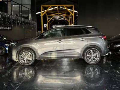 Vendo Opel Grandland X 2021 - 19990 EUR, 118300 km - AUTO.MOTO.pt