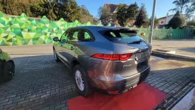 Vendo Jaguar F-Pace 2018 - 37990 EUR, 86000 km - AUTO.MOTO.pt