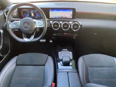 Vendo Mercedes-Benz A 180 2023 - 34900 EUR, 35402 km - AUTO.MOTO.pt