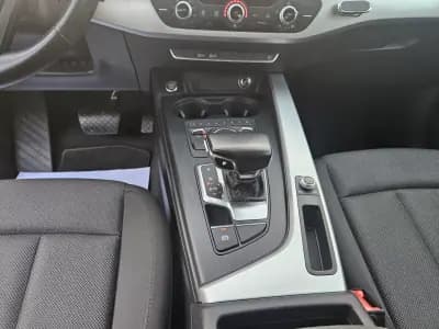 Vendo Audi A4 Avant 2018 - 22800 EUR, 104924 km - AUTO.MOTO.pt