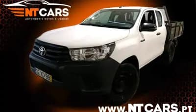 Vendo Toyota Hilux 2019 - 23900 EUR, 223497 km - AUTO.MOTO.pt