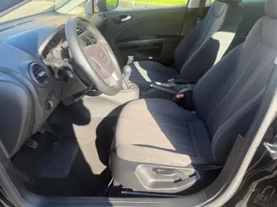 Vendo SEAT Leon 2011 - 7350 EUR, 217000 km - AUTO.MOTO.pt