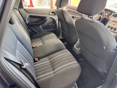 Vendo Ford Focus SW 2008 - 5990 EUR, 299000 km - AUTO.MOTO.pt