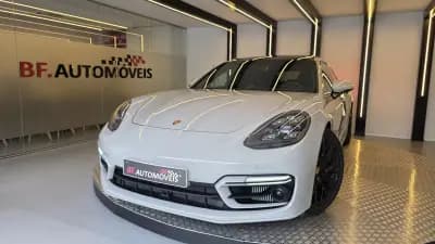 Sell Porsche Panamera Sport Turismo 2024 - 119900 EUR, 45564 km - AUTO.MOTO.pt