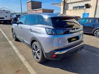 Sell Peugeot 3008 2023 - 24990 EUR, 57105 km - AUTO.MOTO.pt
