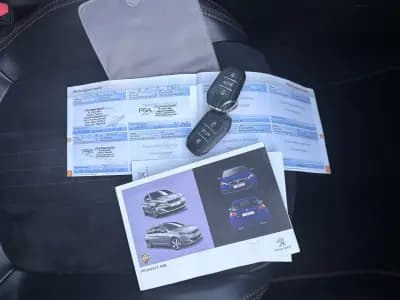 Sell Peugeot 308 SW 2015 - 12900 EUR, 140000 km - AUTO.MOTO.pt