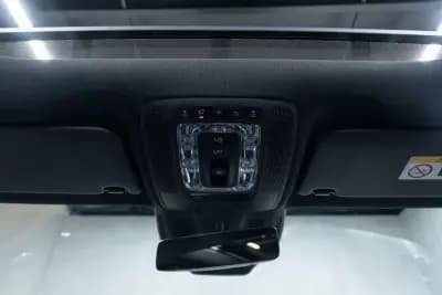 Vendo Mercedes-Benz EQA 2022 - 38950 EUR, 48000 km - AUTO.MOTO.pt