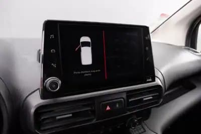 Vendo Citroën Berlingo 2021 - 14900 EUR, 116000 km - AUTO.MOTO.pt