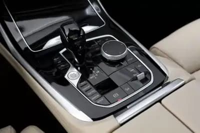 Sell BMW X7 2021 - 79500 EUR, 73292 km - AUTO.MOTO.pt