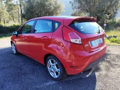 Vendo Ford Fiesta 2016 - 7950 EUR, 186200 km - AUTO.MOTO.pt