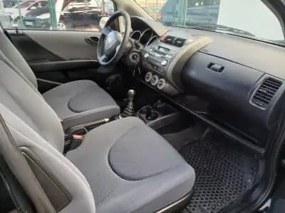 Sell Honda Jazz 2007 - 4950 EUR, 184974 km - AUTO.MOTO.pt