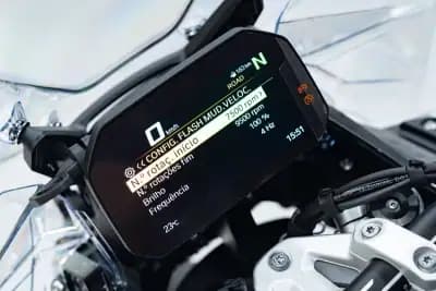 Sell BMW R 1300 GS Adventure 2024 - 24950 EUR, 6150 km - AUTO.MOTO.pt