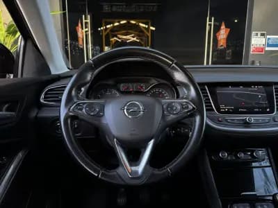 Vendo Opel Grandland X 2021 - 19990 EUR, 118300 km - AUTO.MOTO.pt