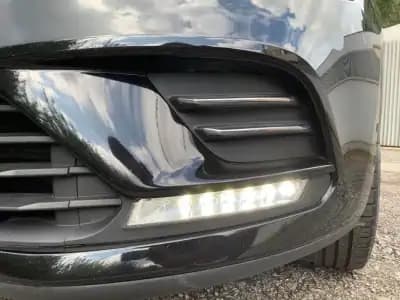 Vendo Renault Clio Sport Tourer 2019 - 13999 EUR, 127245 km - AUTO.MOTO.pt