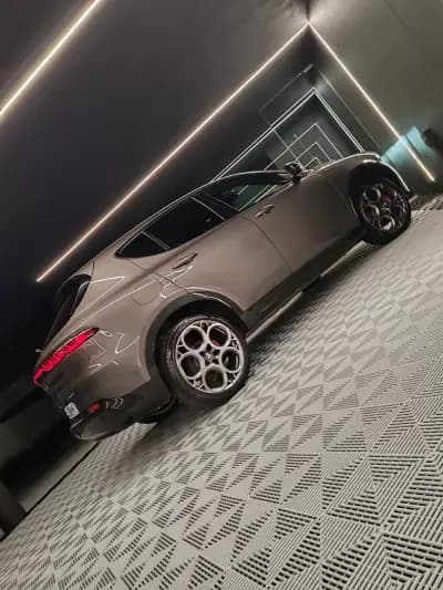 Vendo Alfa Romeo Tonale 2023 - 28750 EUR, 39617 km - AUTO.MOTO.pt