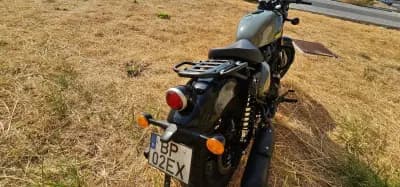 Sell Royal Enfield Shotgum 2024 - 5999 EUR, 5200 km - AUTO.MOTO.pt