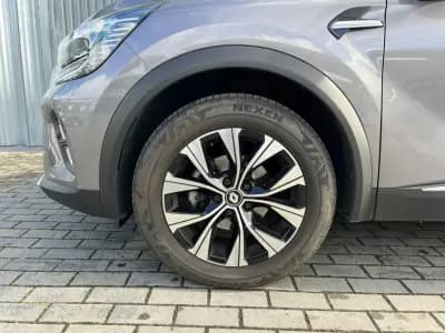 Sell Renault Captur 2023 - 18250 EUR, 72446 km - AUTO.MOTO.pt