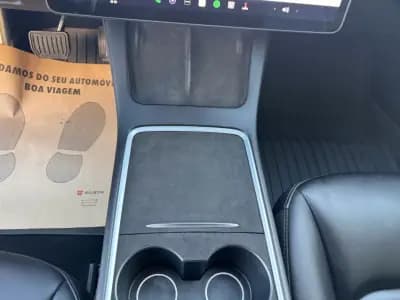 Vendo Tesla Model 3 2021 - 26500 EUR, 105000 km - AUTO.MOTO.pt