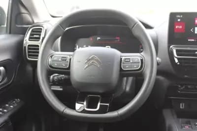 Vendo Citroën C5 Aircross 2024 - 28330 EUR, 24731 km - AUTO.MOTO.pt