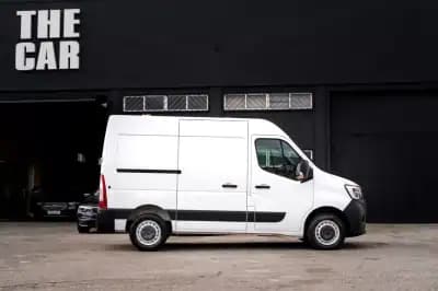 Vendo Renault Master 2023 - 22750 EUR, 166000 km - AUTO.MOTO.pt