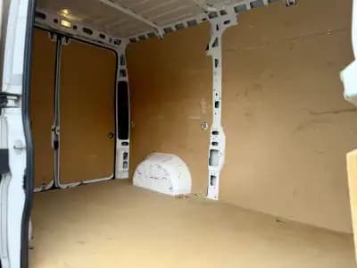 Sell Fiat Ducato 2023 - 26950 EUR, 31000 km - AUTO.MOTO.pt