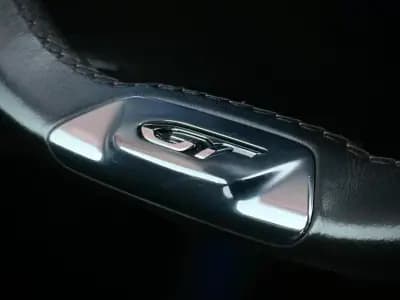 Sell Peugeot 3008 2019 - 24900 EUR, 82000 km - AUTO.MOTO.pt