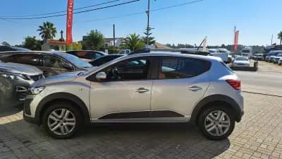 Sell Dacia Sandero 2022 - 14900 EUR, 110660 km - AUTO.MOTO.pt