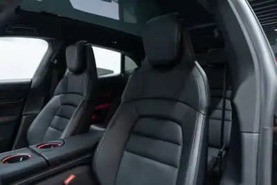 Sell Porsche Taycan Sport Turismo 2023 - 69950 EUR, 59281 km - AUTO.MOTO.pt