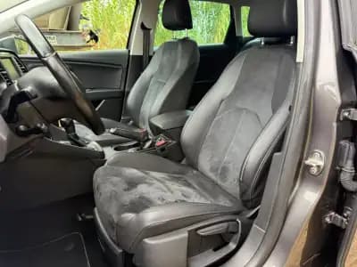 Vendo SEAT Leon ST 2016 - 15500 EUR, 175000 km - AUTO.MOTO.pt