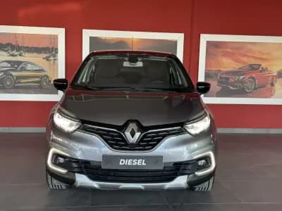 Vendo Renault Captur 2017 - 15990 EUR, 80345 km - AUTO.MOTO.pt