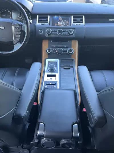 Vendo Land Rover Range Rover Sport 2012 - 28500 EUR, 164300 km - AUTO.MOTO.pt