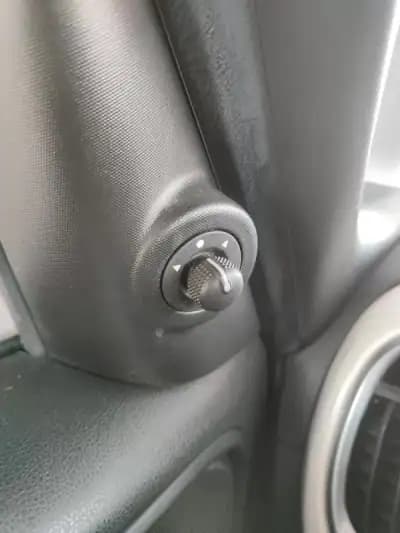 Sell Fiat 500L 2013 - 7990 EUR, 194500 km - AUTO.MOTO.pt