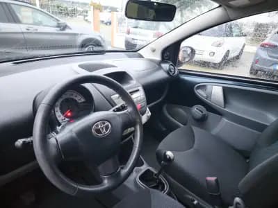 Sell Toyota Aygo 2011 - 6990 EUR, 169000 km - AUTO.MOTO.pt