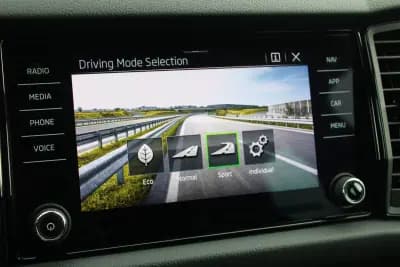 Sell Skoda Kodiaq 2023 - 29990 EUR, 170000 km - AUTO.MOTO.pt