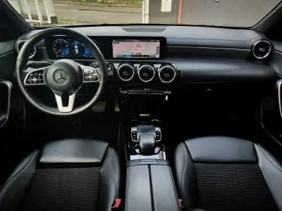 Vendo Mercedes-Benz CLA 180 2020 - 20950 EUR, 265000 km - AUTO.MOTO.pt