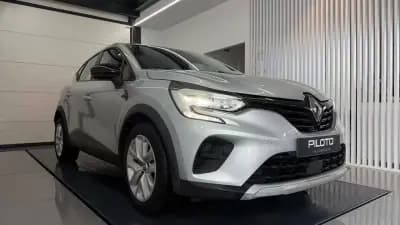Vendo Renault Captur 2022 - 16490 EUR, 100230 km - AUTO.MOTO.pt