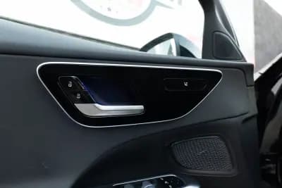 Sell Mercedes-Benz C 300 2023 - 38900 EUR, 60000 km - AUTO.MOTO.pt