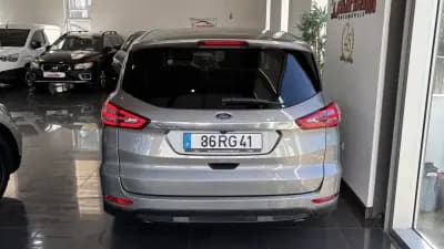 Sell Ford S-Max 2016 - 16999 EUR, 170121 km - AUTO.MOTO.pt