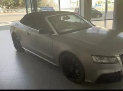 Vendo Audi A5 Cabrio 2009 - 15900 EUR, 171000 km - AUTO.MOTO.pt
