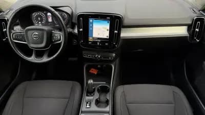 Sell Volvo XC 40 2021 - 24900 EUR, 149000 km - AUTO.MOTO.pt