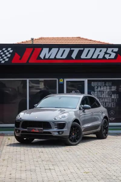 Sell Porsche Macan 2015 - 43900 EUR, 152799 km - AUTO.MOTO.pt