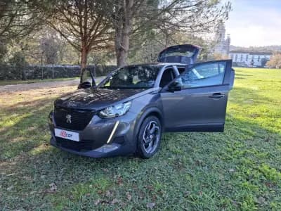 Sell Peugeot 2008 2023 - 19500 EUR, 16000 km - AUTO.MOTO.pt